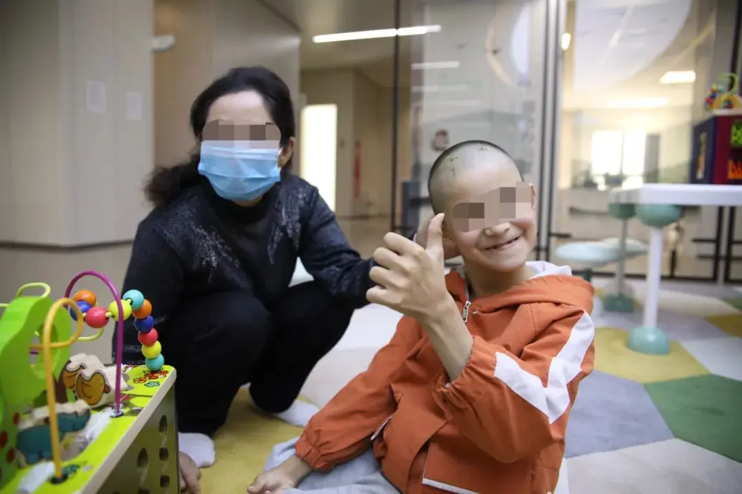 Cerebral Palsy Assistance | "New Hope" National Public Welfare Project Helps Girl with Cerebral Palsy in Xinjiang